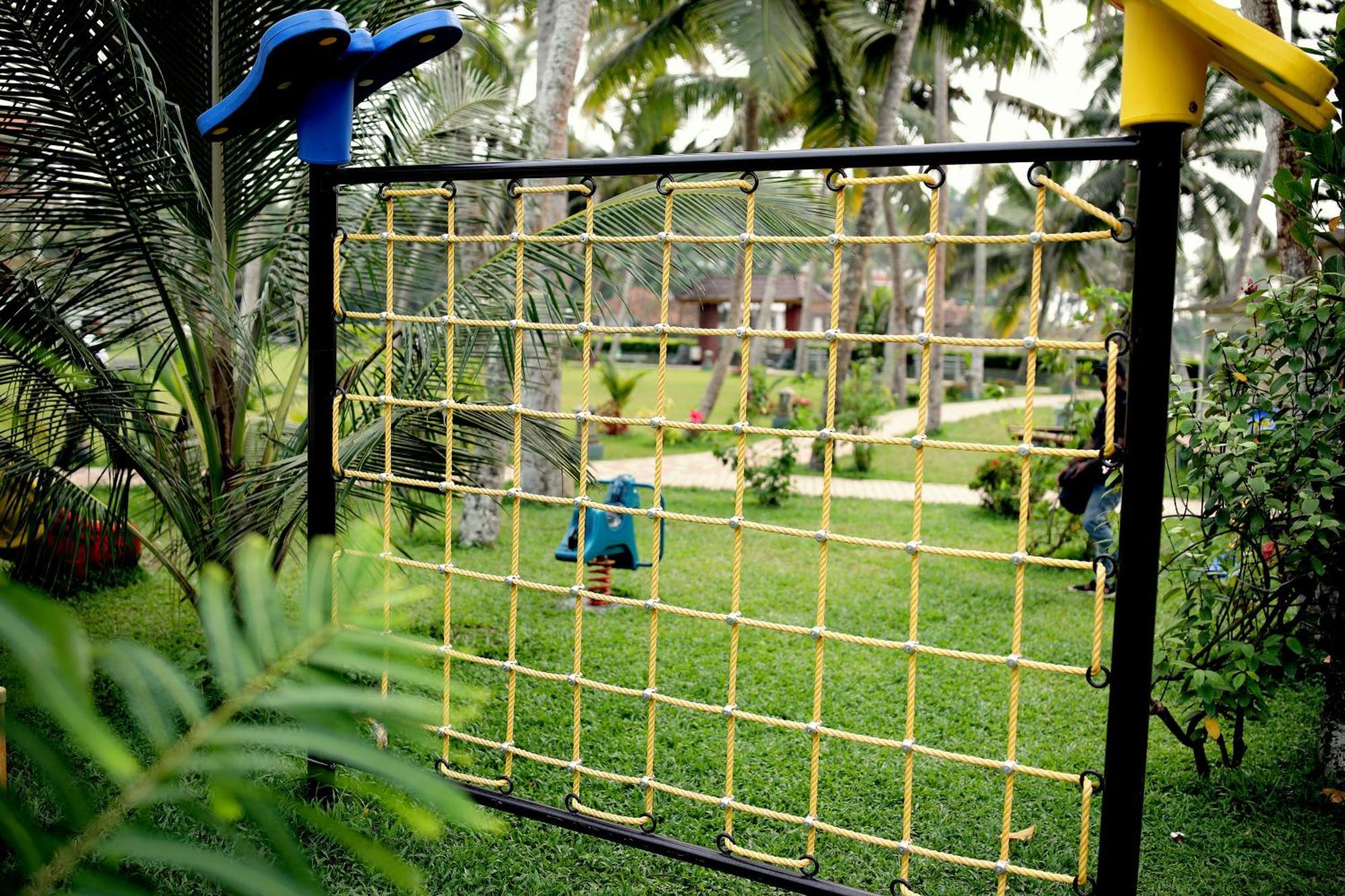 Lagoona Beach Resort, Kovalam Exterior photo