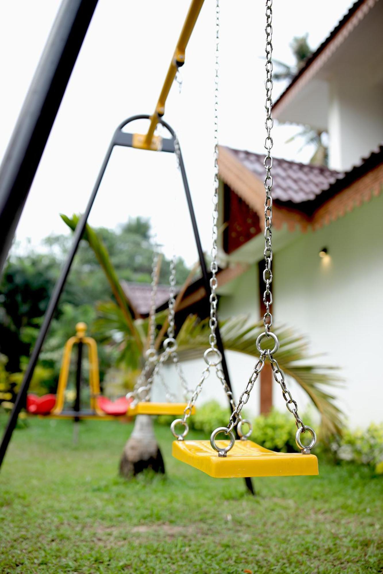 Lagoona Beach Resort, Kovalam Exterior photo