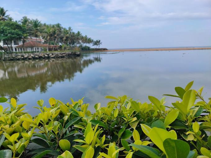 Lagoona Beach Resort, Kovalam Exterior photo